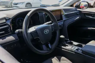 Toyota Camry 2025 SE 4dr Sedán