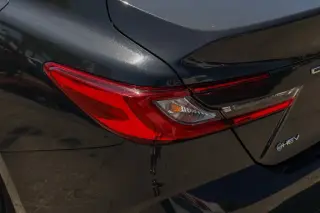 Toyota Camry 2025 SE 4dr Sedán