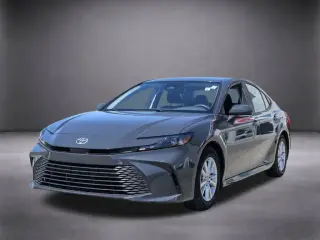 Toyota Camry 2025 SE 4dr Sedán