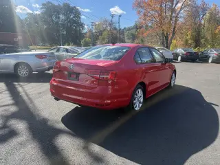 2015 Volkswagen Jetta Sedan SE