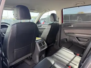 2022 Volkswagen Atlas 3.6L V6 SE w/Technology 4MOTION