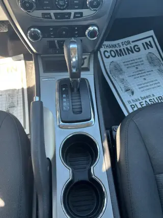 2010 Ford Fusion 4dr Sdn SE FWD