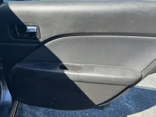 2010 Ford Fusion 4dr Sdn SE FWD