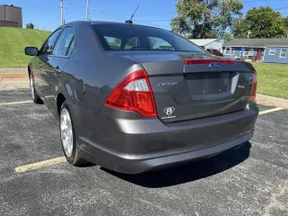 2010 Ford Fusion 4dr Sdn SE FWD