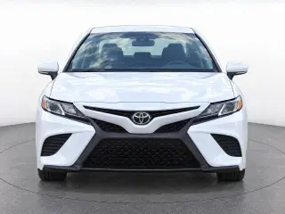 Toyota Camry 2018 SE 4dr Sedán