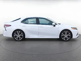 Toyota Camry 2018 SE 4dr Sedán