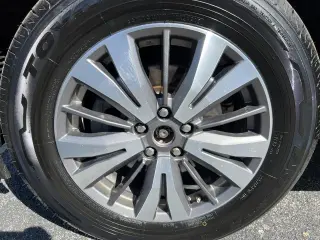 2017 Nissan Pathfinder 4x4 SV