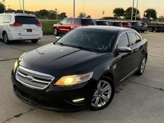 2010 Ford Taurus 4dr Sdn Limited FWD