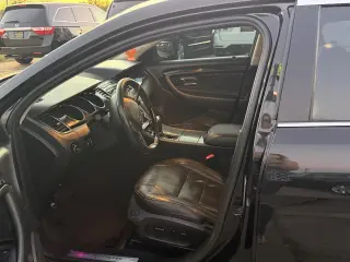 2010 Ford Taurus 4dr Sdn Limited FWD