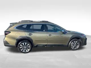 Subaru Outback 2025 AWD Touring XT 4dr Crossover