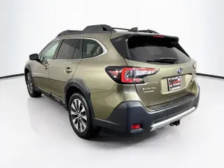 Subaru Outback 2023 AWD Limited 4dr Crossover