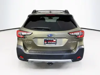 Subaru Outback 2023 AWD Limited 4dr Crossover