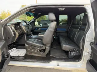 2013 Ford F-150 4WD SuperCab 133" SVT Raptor
