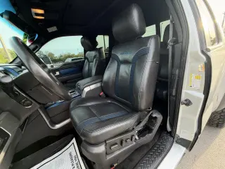 2013 Ford F-150 4WD SuperCab 133" SVT Raptor