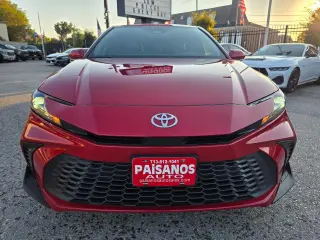 2025 Toyota Camry Hybrid SE