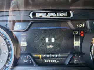 2020 RAM 1500 Limited Crew Cab SWB 4WD