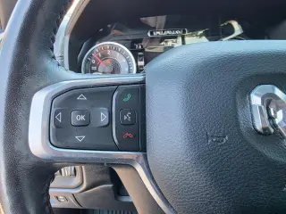 2020 RAM 1500 Laramie Crew Cab SWB 4WD