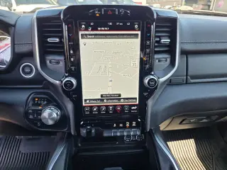 2020 RAM 1500 Laramie Crew Cab SWB 4WD