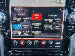 2020 RAM 1500 Laramie Crew Cab SWB 4WD