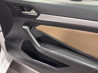 Volkswagen Jetta 2019 SE 4p Sedan