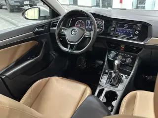 Volkswagen Jetta 2019 SE 4p Sedan