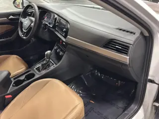 Volkswagen Jetta 2019 SE 4p Sedan