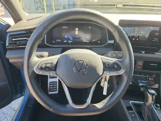 Volkswagen Jetta 2025 Sport 4p Sedan
