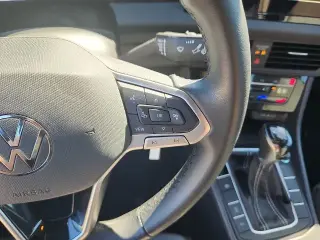 Volkswagen Jetta 2025 Sport 4p Sedan