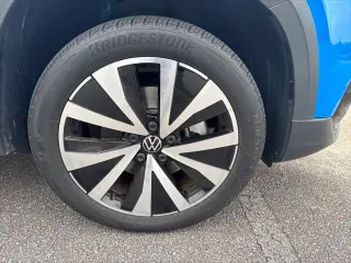 Volkswagen Taos 2023 SE 4dr SUV