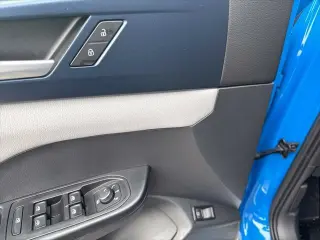 Volkswagen Taos 2023 SE 4dr SUV