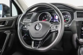 Volkswagen Tiguan 2021 SE 4p SUV