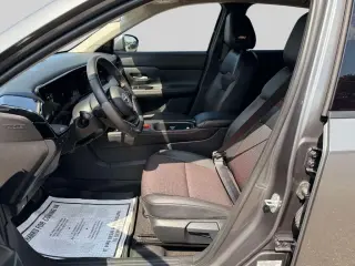 Nissan Kicks 2025 AWD SR 4dr Crossover