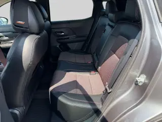 Nissan Kicks 2025 AWD SR 4dr Crossover
