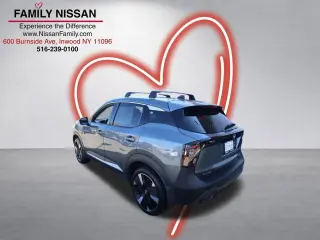 Nissan Kicks 2026 AWD SR 4 puertas crossover