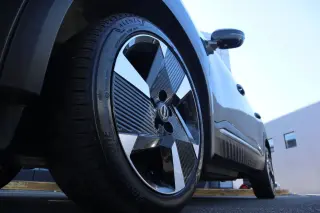 Nissan Kicks 2026 AWD SR 4 puertas crossover