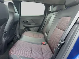 Nissan Kicks 2026 AWD SR 4dr Crossover