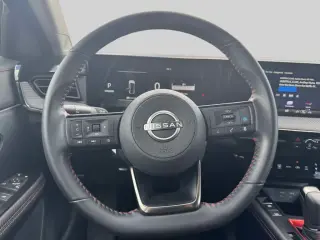 Nissan Kicks 2026 AWD SR 4dr Crossover