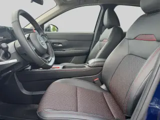 Nissan Kicks 2026 AWD SR 4dr Crossover