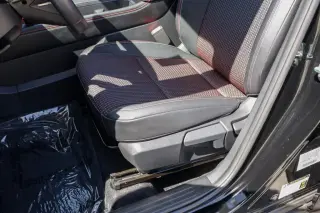 Nissan Kicks 2026 SR 4dr Crossover