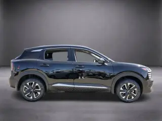 Nissan Kicks 2026 SR 4dr Crossover