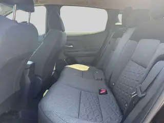 Nissan Kicks 2026 AWD SV 4dr Crossover