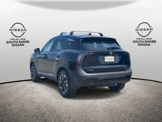 Nissan Kicks 2026 AWD SV 4dr Crossover