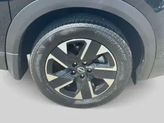 Nissan Kicks 2026 AWD SV 4dr Crossover