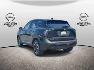 Nissan Kicks 2026 AWD SV 4dr Crossover