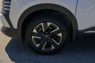 Nissan Kicks 2025 AWD SV 4p Crossover