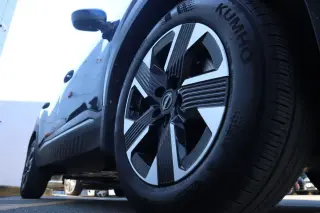 Nissan Kicks 2025 AWD SV 4P Cross