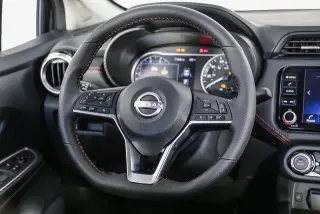 Nissan Versa 2025 SR 4dr Sedan
