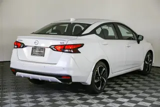 Nissan Versa 2025 SR 4dr Sedan