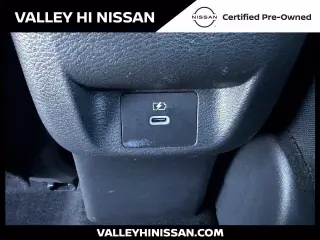 Nissan Versa 2024 SR 4p Sedán