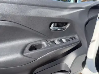 Nissan Versa 2024 SV 4dr Sedán